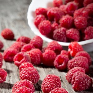 Himbeeren in einer Schüssel