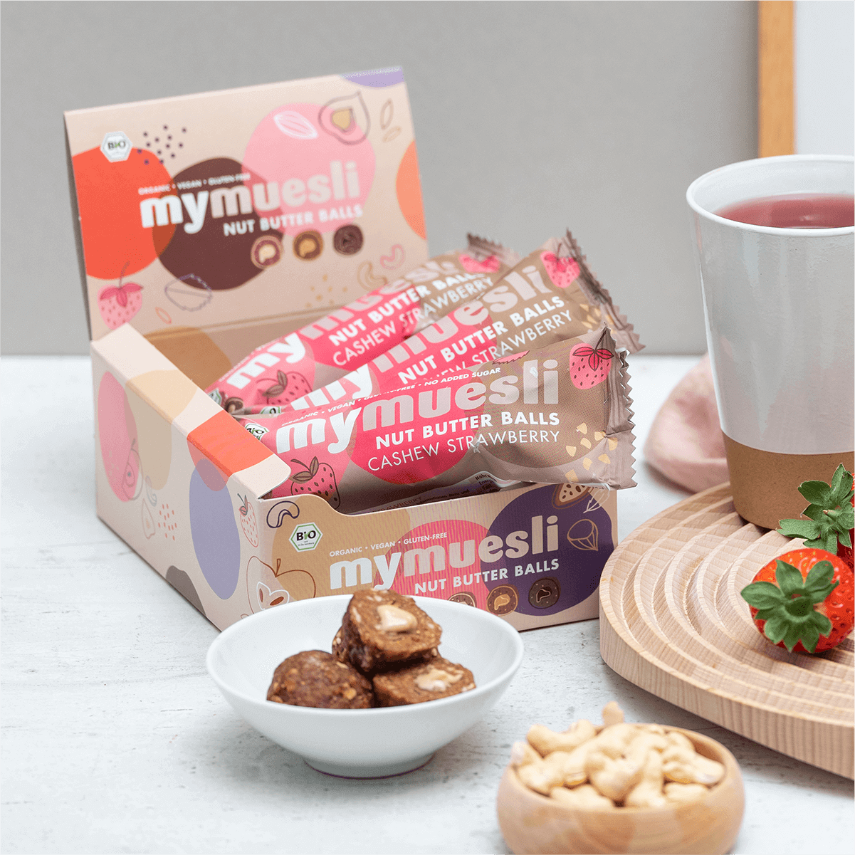 7x3 Nut Butter Balls Cajou Fraise