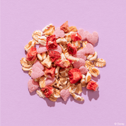  Disney Morning Princess Müsli Zutaten mit getrockneten Erdbeerstückchen und rosa Herzen