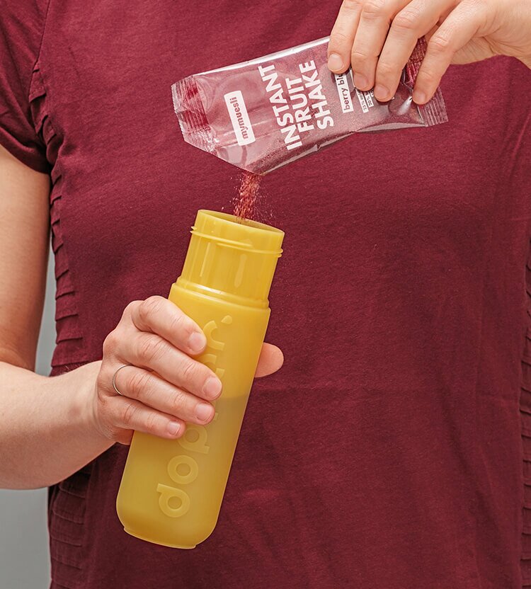 article4b-instantfruitshakes-deluxe.jpg