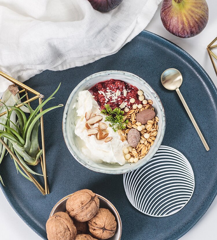 article4b-adventsmuesli2018.jpg Dein weihnachtliches Frühstück mit Quark-Himbeerkompott