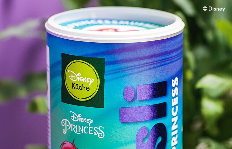 article3b-disneykitchen.jpg